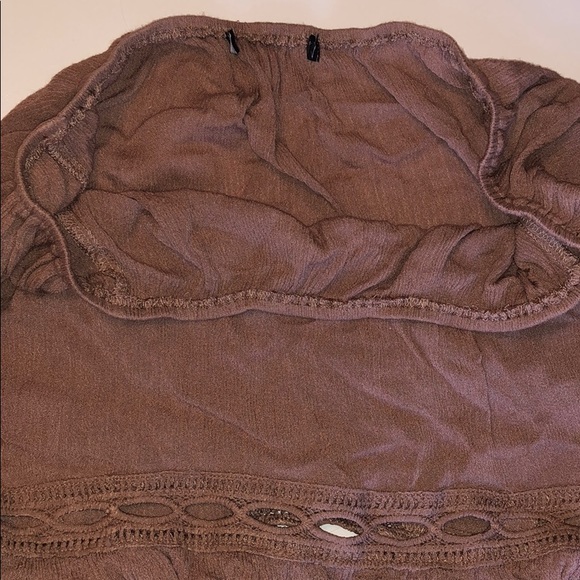 Off the Shoulder Muave Flowy Top - Picture 6 of 7